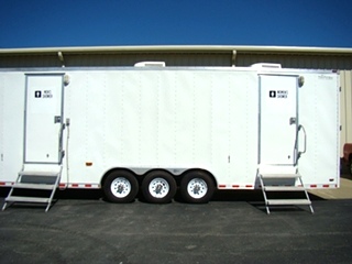 SHOWER TRAILER FOR SALE OR LEASE 48FT GOOSENECK TRAILER ( 13 SHOWER )