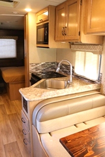 2018 THOR FREEDOM ELITE CLASS C RENTAL